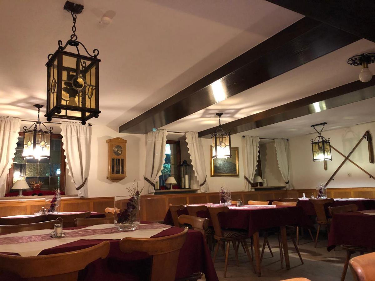 Gasthof Adler Schillingsfürst Kültér fotó